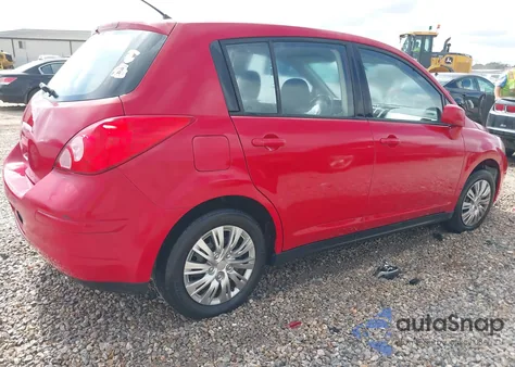 2011 Nissan Versa 1.8S z USA, uszkodzony, nr VIN 3N1BC1CP4BL492765